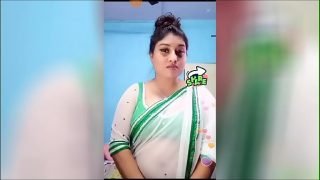 कोलेज के सीनियर ने जवान लड़की को हार्ड फक किया
 Video