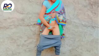 Bangladeshi virgin girl sex with Bf on fields Video