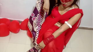 Desi Wife Fucking Valentine Day With Her Desi Boy Video