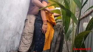 Desi Wife Sex In Out of Homemade In Outdoor Video