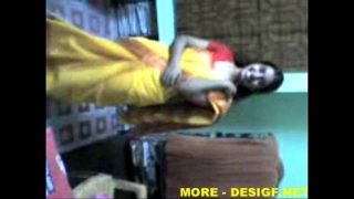 Tamil Lucknow Girl stripping saree after party